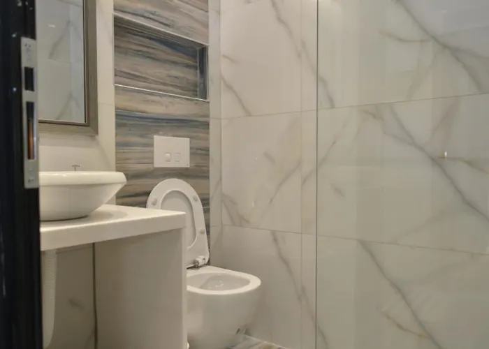 Apartman And Fully Equipped Tirana